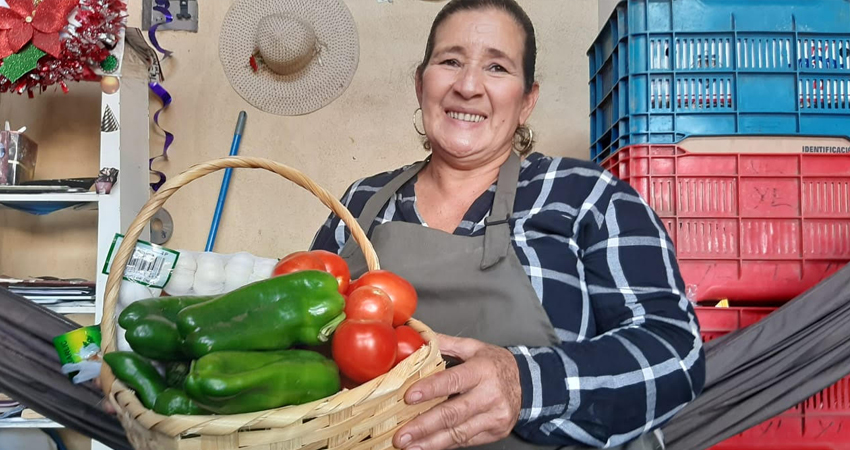 Doña Cruz Molina, comerciante del mercado Alfredo Lazo, de Estelí. Foto: Famnuel Úbeda, Radio ABC Stereo