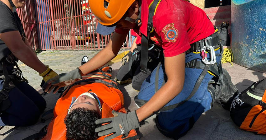 Ejercicios de rescate del Benemérito Cuerpo de Bomberos de Estelí. Foto: Cortesía/Radio ABC Stereo