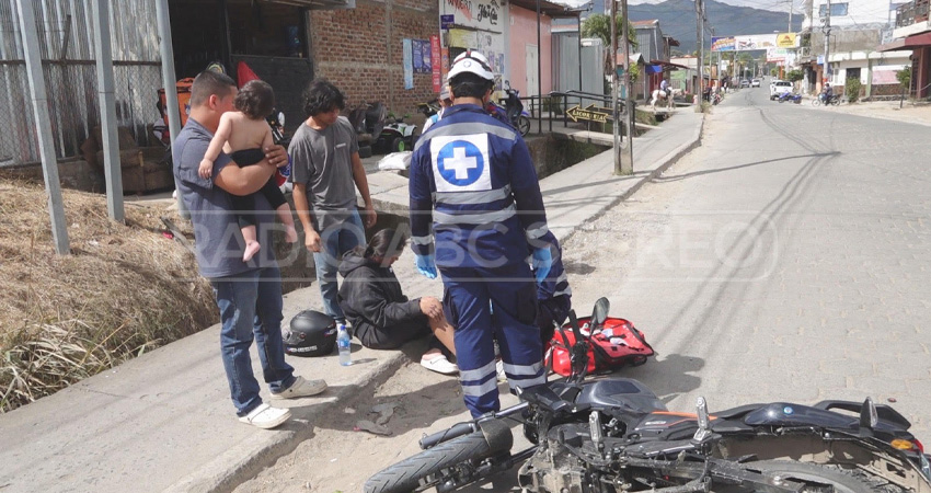 La joven sufrió algunos golpes. Foto: José Enrique Ortega/Radio ABC Stereo