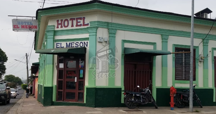 Hotel El Mesón cerró en julio de 2020 y durante 2025 el edificio donde operó fue demolido. Foto: Archivo/Radio ABC Stereo