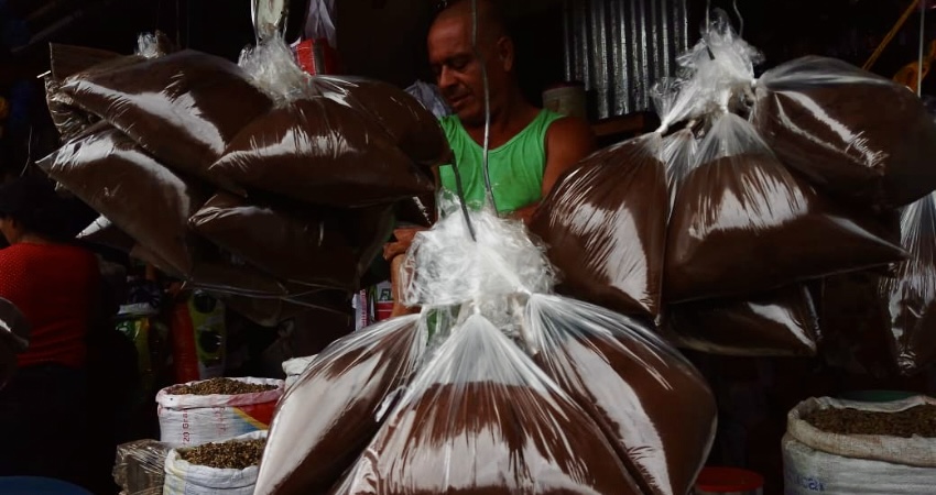 Precio del café aumenta en mercados de Ocotal. Foto: Marvin Gadea/Radio ABC Stereo