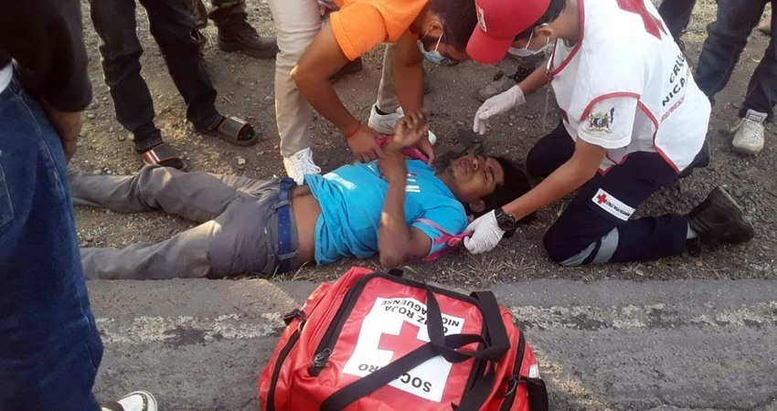 Los perjudicados fueron atendidos por cruzrojistas. Foto: Cortesía/Radio ABC Stereo