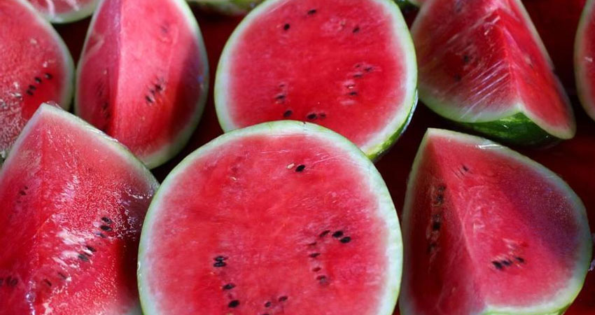 Las altas temperaturas han impulsado a la población a consumir frutas frescas. Imagen de referencia Las altas temperaturas han impulsado a la población a consumir frutas frescas. Imagen de referencia
