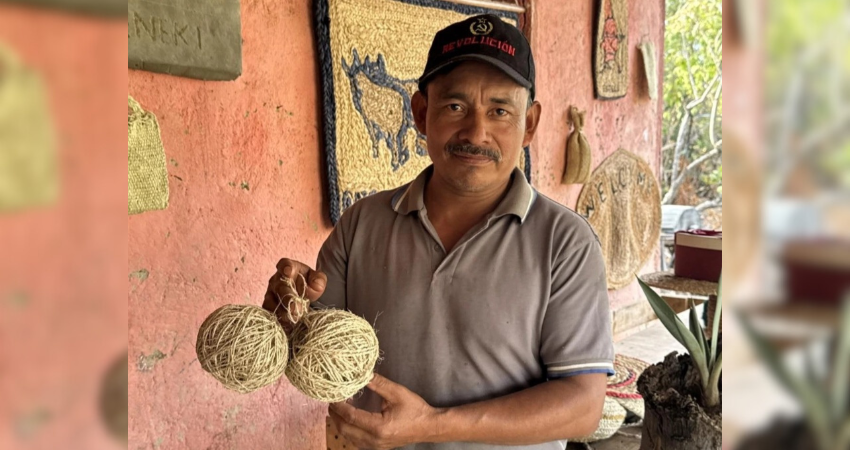 Artesanías El Heneki surgió en 1998, con el objetivo de honrar a los antepasados que se dedicaban al cultivo del henequén.