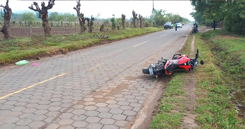 Presuntamente, la motocicleta iba a alta velocidad. Foto: Cortesía/Radio ABC Stereo