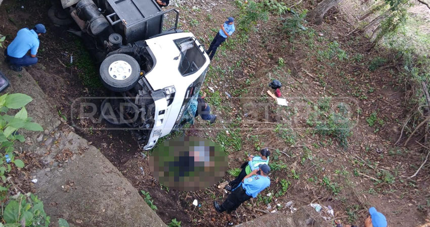El accidente dejó dos fallecidos. Foto: Cortesía/Radio ABC Stereo