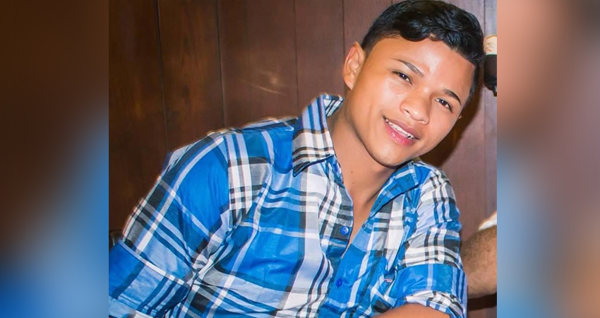 Taylor Flores Navarrete tenía 22 años de edad. Foto: Cortesía/Facebook