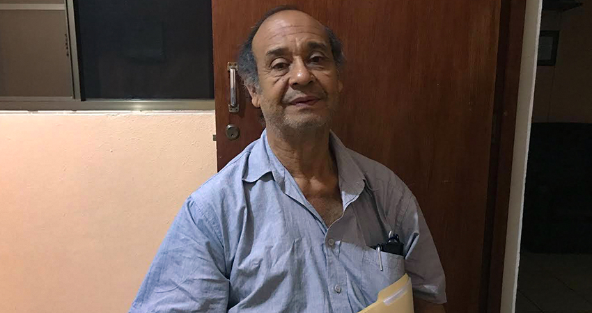 Profesor Jairo Toruño, días antes de su operación. Foto: Archivo/Radio ABC Stereo