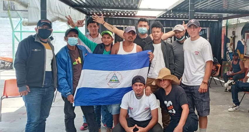 El grupo de nicaragüenses continúa su viaje hacia Estados Unidos. Foto: Cortesía