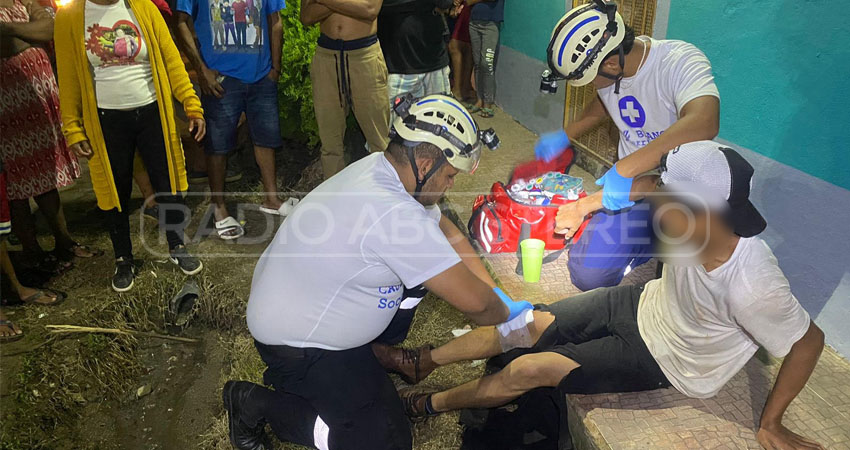 Personal de Cruz Blanca auxilió a los lesionados. Foto: Cortesía/Radio ABC Stereo