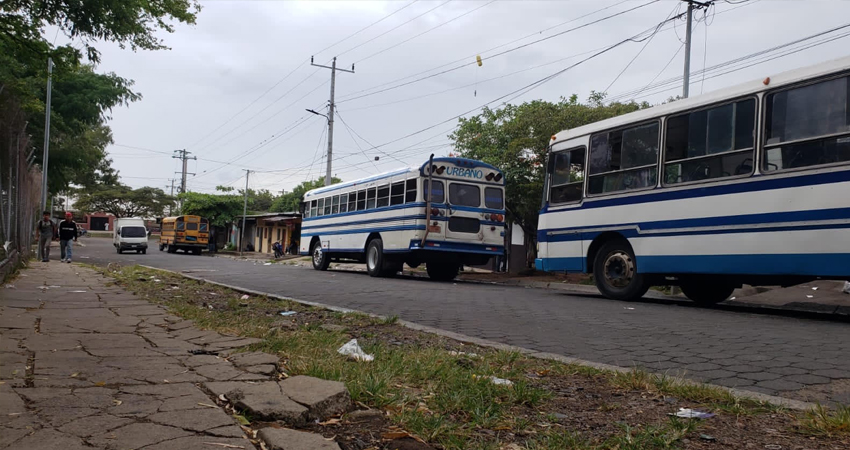 Algunas rutas urbanas siguen cobrando 6 córdobas, aunque el aumento no haya sido autorizado. Foto: José Enrique Ortega/Radio ABC Stereo