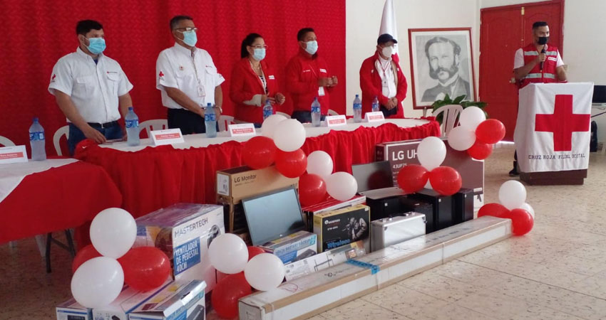 Los cruzrojistas están dispuestos las 24 horas del día para atender emergencias. Foto: Cortesía/Radio ABC Stereo