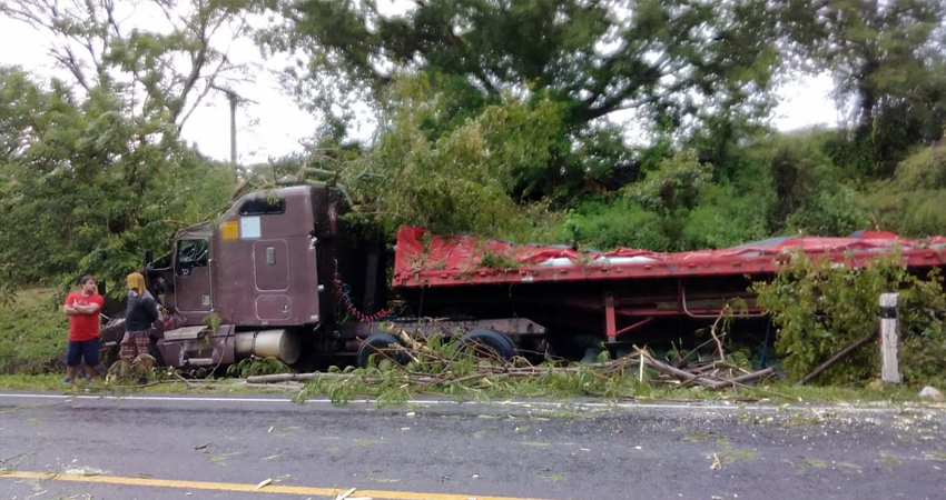 El accidente ocurrió la tarde del jueves 03 de septiembre. Foto: Juan Fco. Dávila/Radio ABC Stereo