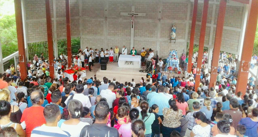 La eucaristía queda suspendida como medida preventiva. Foto: Cortesía/Radio ABC Stereo