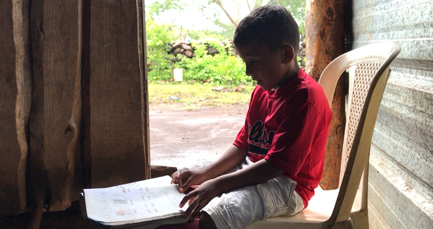 No hay cifras públicas de cuántos niños dejaron de ir a la escuela desde que se detectó el primer caso de Covid-19. Foto: Martha Celia Hernández/Radio ABC Stereo