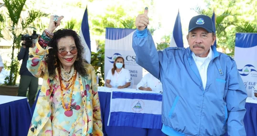 Ortega y su esposa seguirán en la presidencia, según primer informe preliminar del CSE. Foto: Jairo Cajina/Canal 6