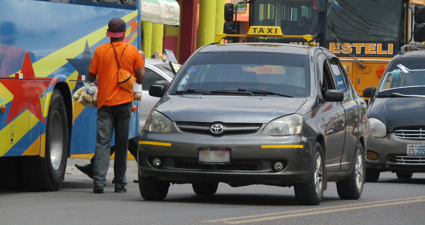 Hubo poca demanda de taxi en horas de la mañana. Foto de referencia.