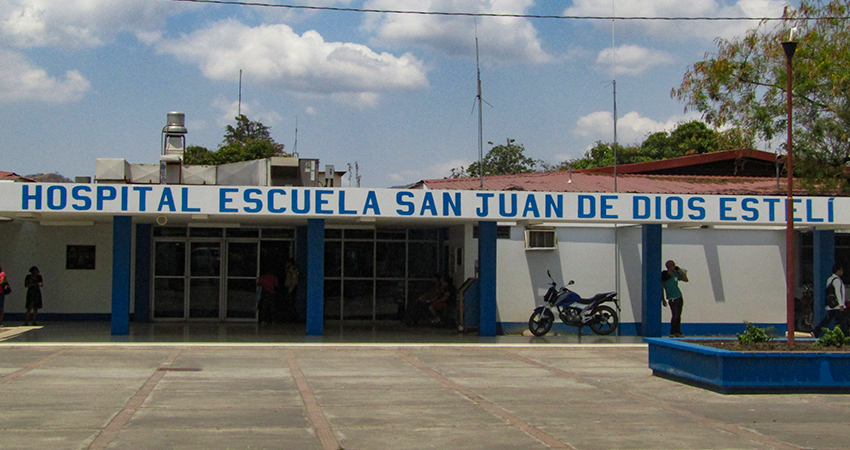 El motociclista permanece ingresado en el hospital. Foto de referencia.