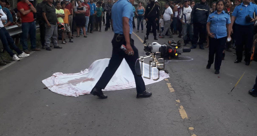 El motociclista murió en el lugar. Foto: Mosaico Informativo/Cortesía