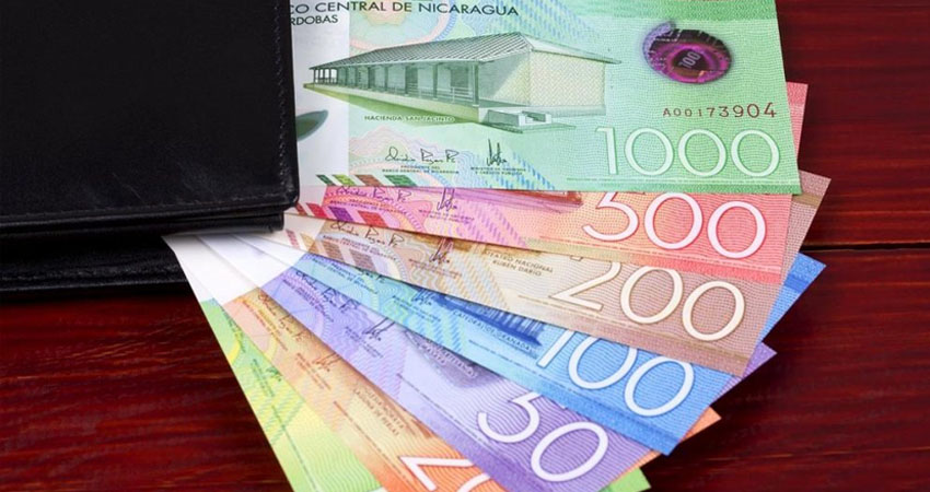 Trabajadores del estado tendrán su aguinaldo a partir del 20 de noviembre. Foto: Referencia/Radio ABC Stereo