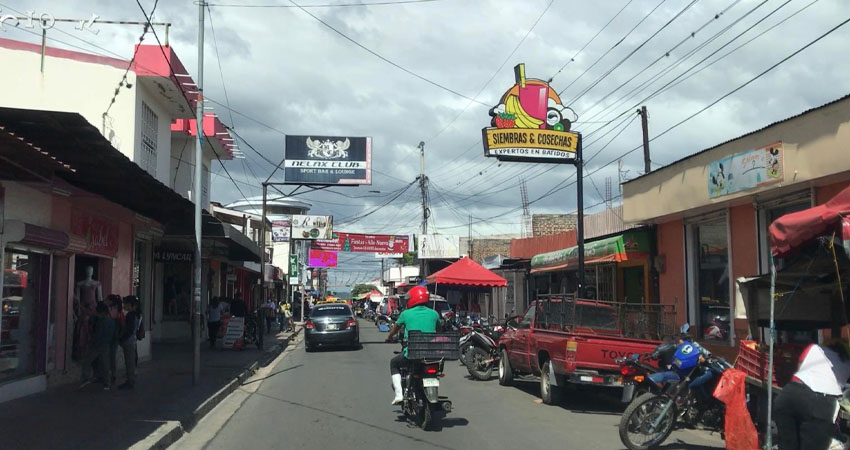 El robo ocurrió en una tienda ubicada en el centro de la ciudad. Foto: Archivo/Radio ABC Stereo