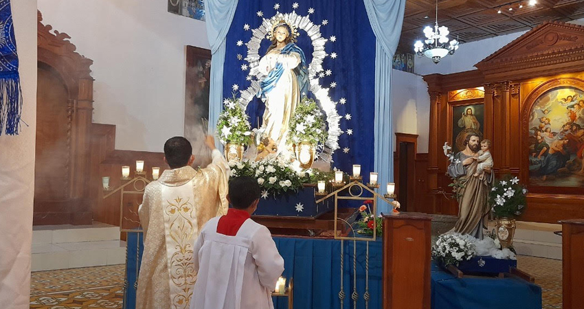 El dogma de la Inmaculada Concepción de María indica que ella fue concebida el 8 de diciembre. Foto: Famnuel Úbeda/Archivo/Radio ABC Stereo