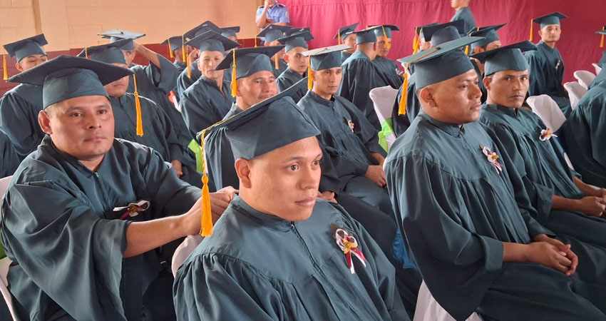 Reos graduados del Sistema Penitenciario de Estelí. Foto: Cortesía/Radio ABC Stereo