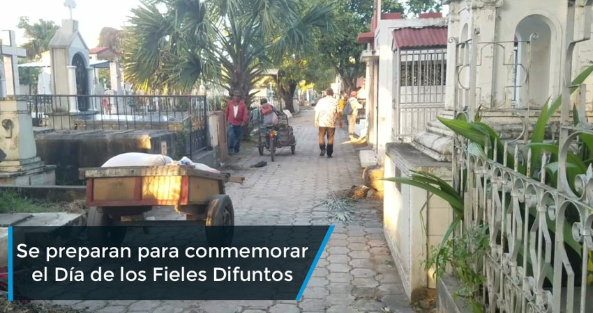 Se preparan para conmemorar el Día de los Fieles Difuntos