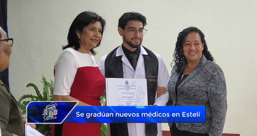 Nuevos médicos: más de 60 estudiantes culminaron sus estudios