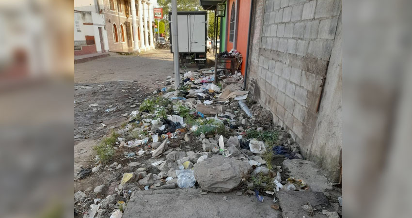 Basurero ilegal en el barrio Alfredo Lazo.        Foto: Cortesía / Radio ABC Stereo