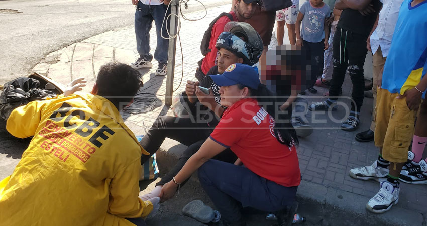 Tanto el motociclista como el niño sufrieron lesiones. Foto: José Enrique Ortega/Radio ABC Stereo