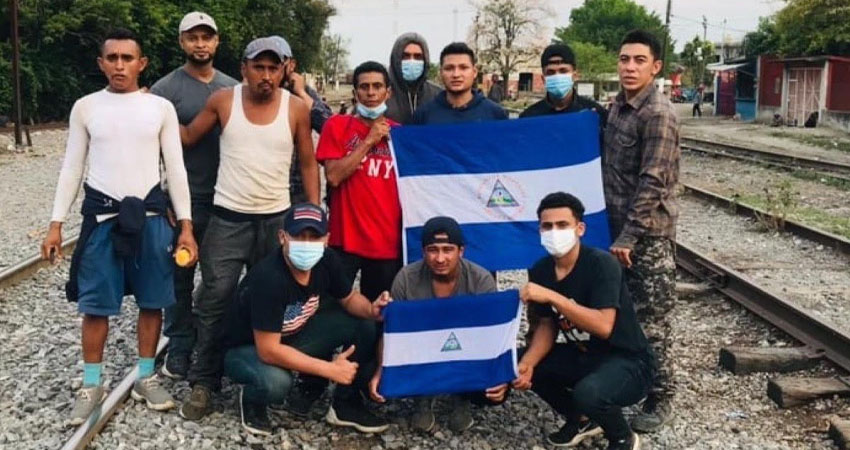 Migrantes nicaragüenses rumbo a Estados Unidos. Foto: Cortesía/Radio ABC Stereo