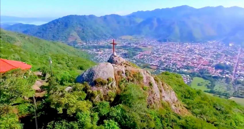 La cruz fue colocada hace 318 años. Foto: Cortesía