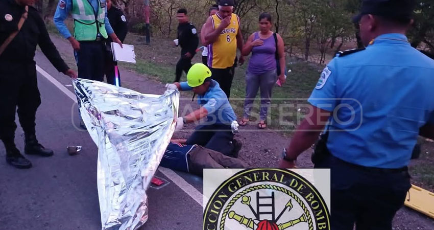 Encuentran a un joven sin vida a orillas de la carretera.     Foto: Cortesía / Radio ABC Stereo