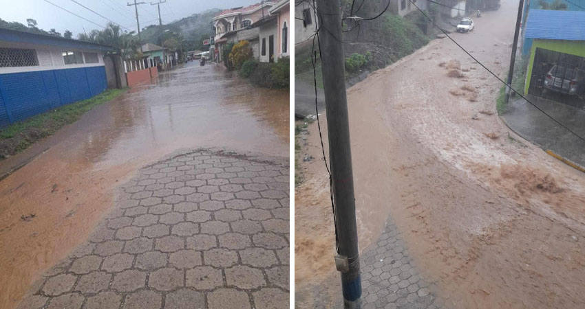 Las calles en el casco urbano quedaron anegadas. Foto: Cortesía/Radio ABC Stereo