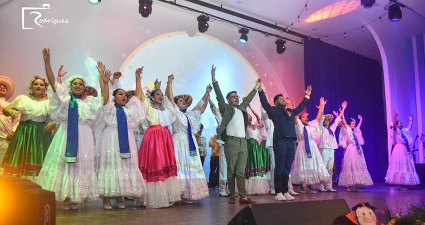 Grupo de danza Flor de Pino de Estelí. Foto: Keneth Salgado/Radio ABC Stereo