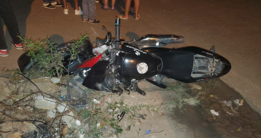 El motociclista tuvo que ser remetido al hospital. Foto: José Enrique Ortega/Radio ABC Stereo